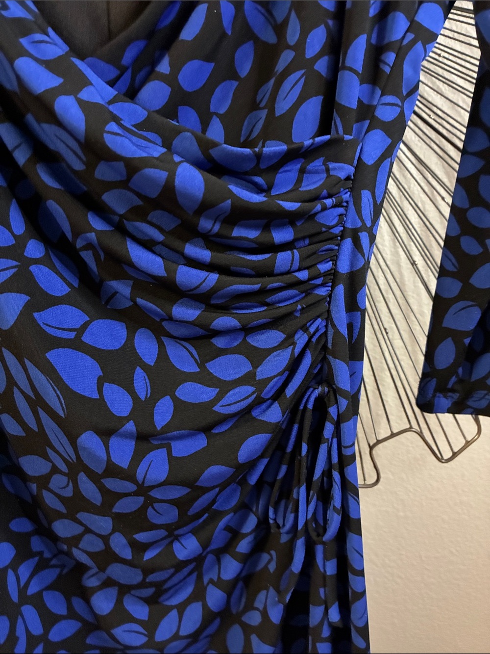 Evan Picone Faux Wrap Dress Midi Royal Blue Black Size 6 - Picture 4 of 6